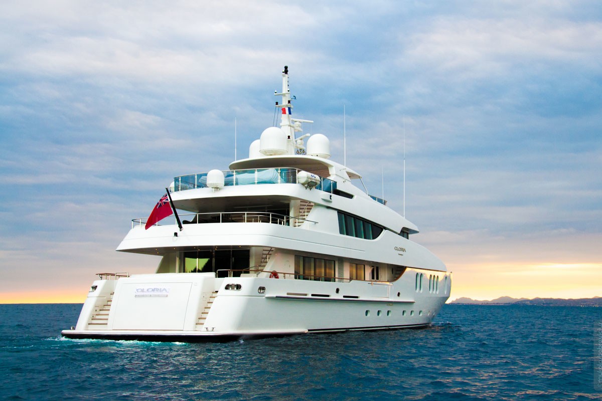 Yacht GLORIA TERESA, Navantia San Fernando Shipyard (Ex Izar) CHARTERWORLD Luxury